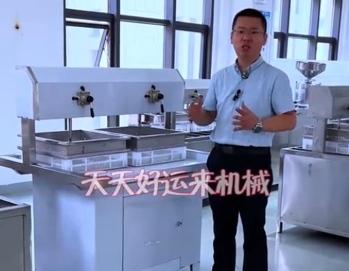 新手如何選用豆腐機(jī)相關(guān)設(shè)備，細(xì)切決定成敗!